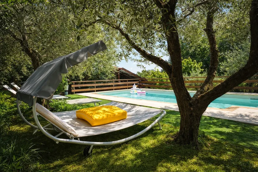 I'm off to Umbria, Eva - Image 1