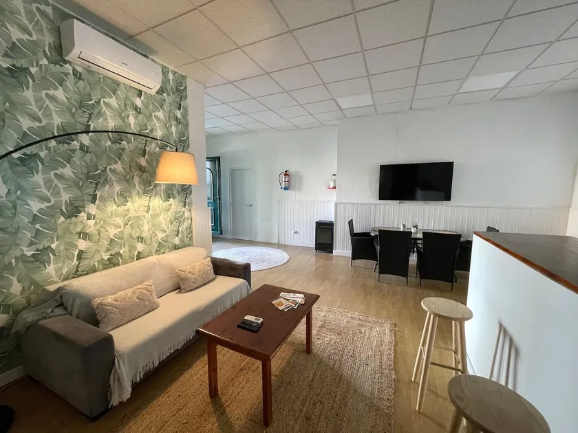 Loft Apartment - 3 Bedrooms - Image 1