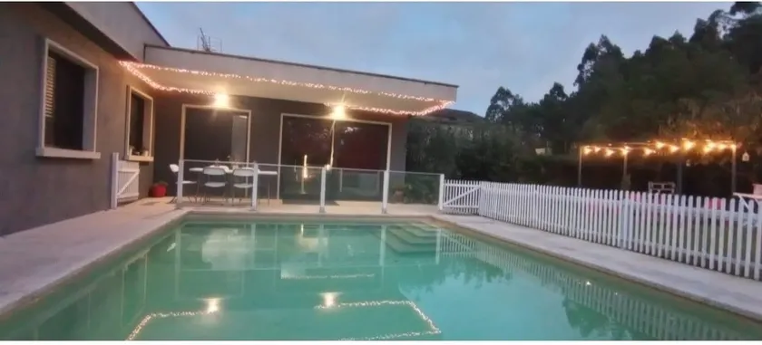 Moderne turisthus med pool, have, grill og valgfri jacuzzi - Image 1