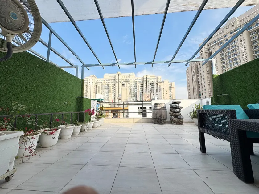 (500)Luxurious studio Golf course with Pvt terrace - Image 1