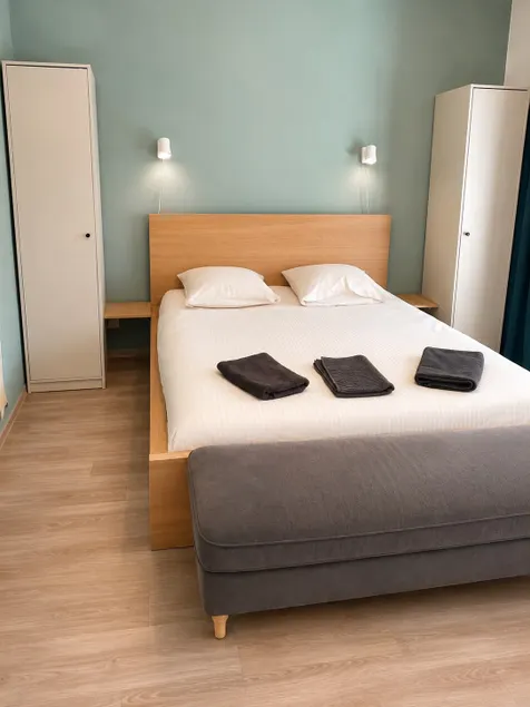 Emerald Cocoon – Comfort, Terrace and Activities - Image 1