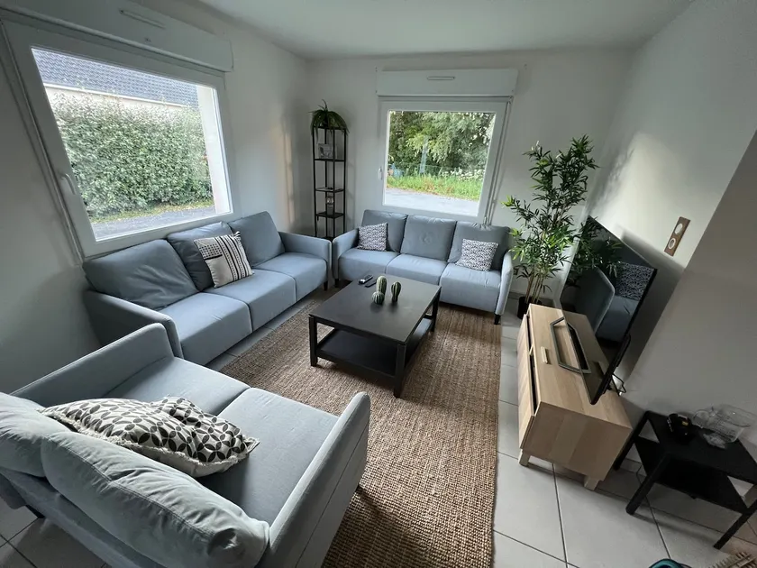 House with all amenities, 10 people, 4 bedrooms, 7 beds, 2 bathrooms, 2 toilets - Image 1