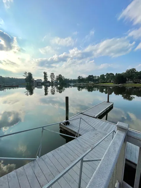 Serenity Cove - Lakefront, Dock, Large Fenced Yard - Image 1