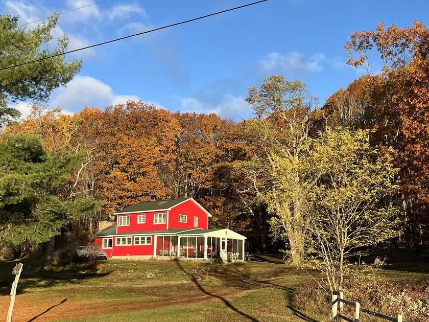 Hannah’s Birch Farm 10 Min to Gore Mountain - Image 1