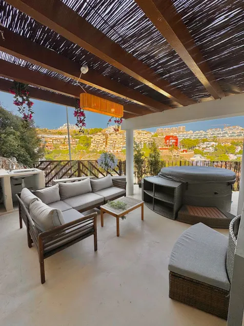 Charming Loft | Views & Jacuzzi | Sea & Pool - Image 1