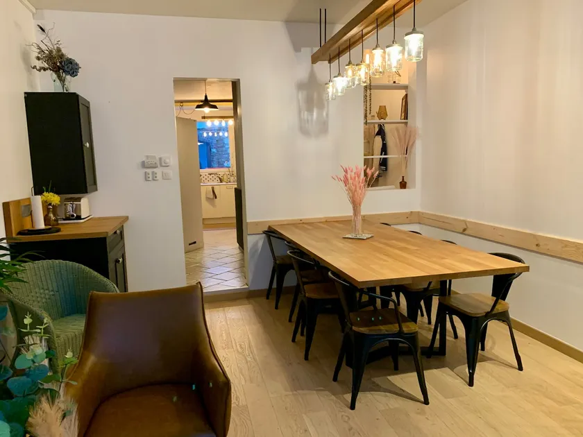 Charming house, 10 minutes from the airport (up to 9 people) - Image 1