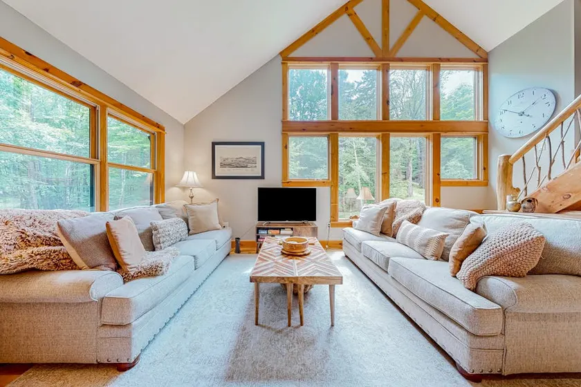 Old Ark Retreat | Spacious Home in Wilmington - Image 1