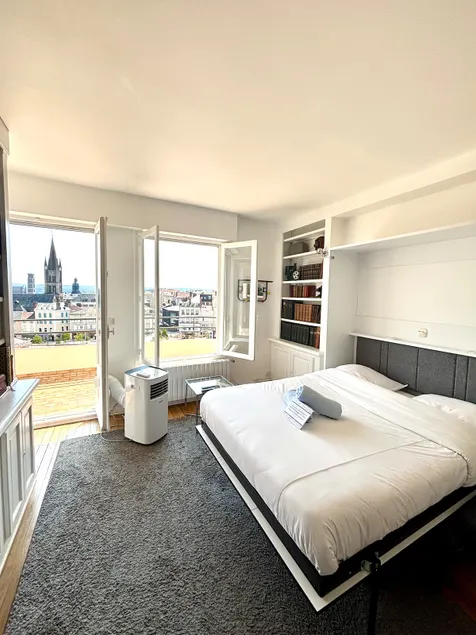 Hycenter with Terrace - View & Location #1 - Image 1