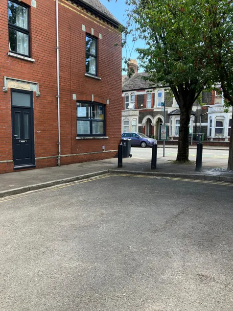 Sleeps 14 Cardiff City Centre - Image 1