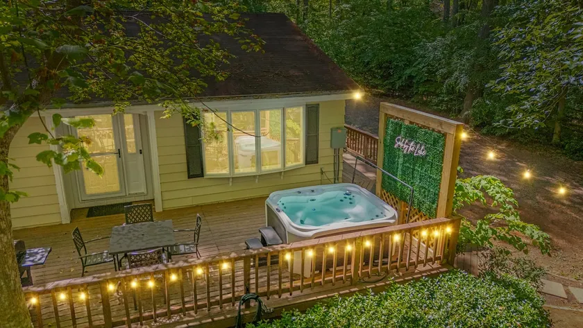 Lakefront Retreat | Hot Tub • EV Charger • Gazebo - Image 1