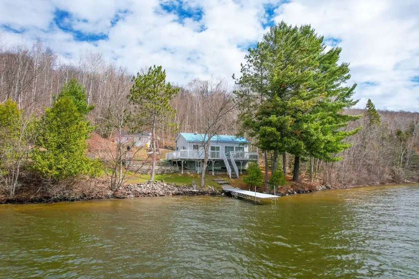 Lakeside Cottage - Image 1