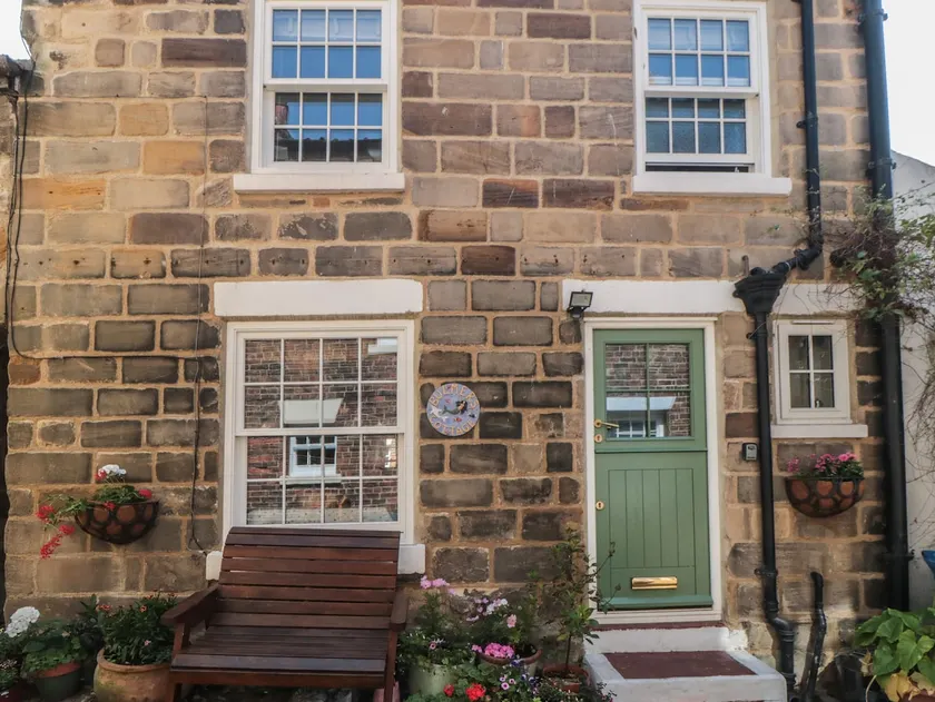 Cottage Bulmers, STAITHES - Image 1