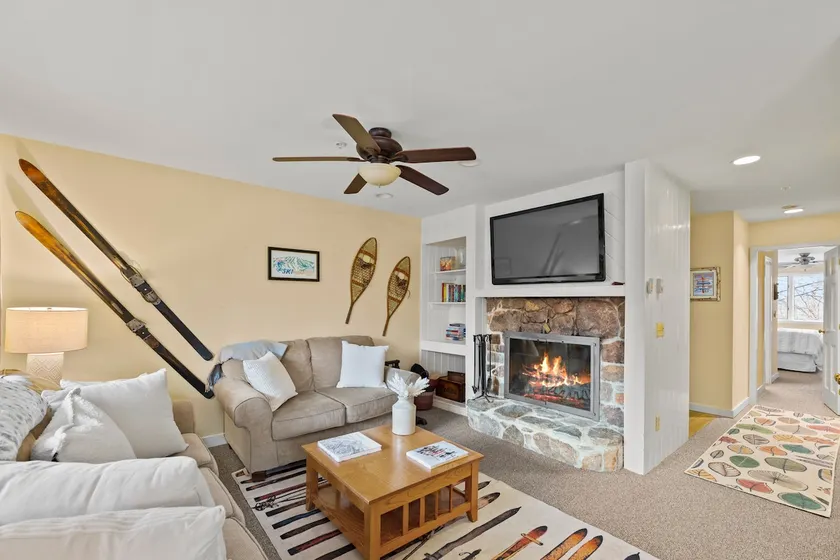 Mountain View Retreat | Fireplace & Shuttle - Image 1