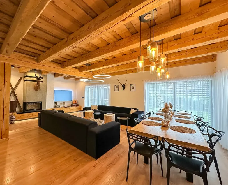 Chalet Black Deer - Image 1