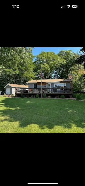 Cozy Cottage by the Lake! Kayaks! BIG Deck w/ Great Lake Views! Golf Cart Rental - Image 1