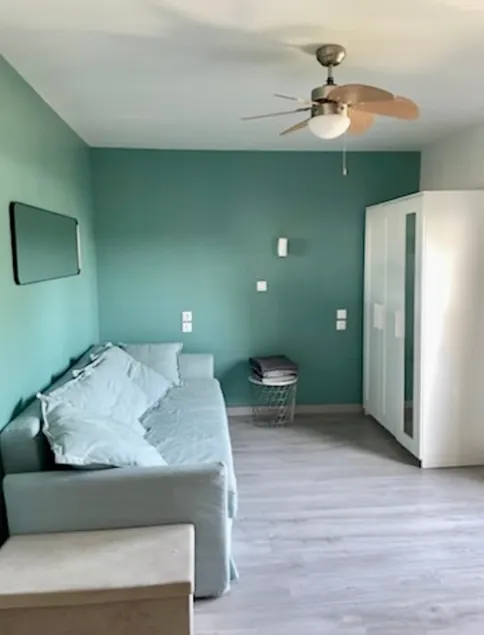 Renovated and bright apartment. - Image 1