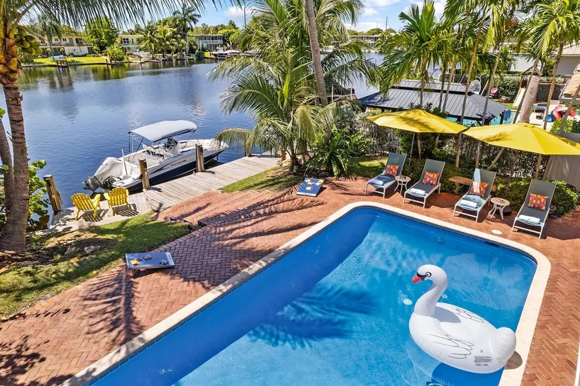 Waterfront | Boat Rental | Heated Pool | Game Room - Image 1