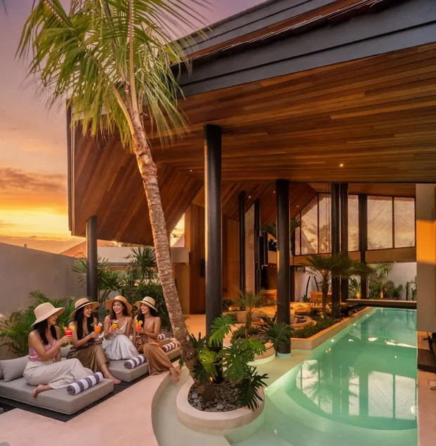 Award-Winning 3BR Villa 25m Pool Villa FEH - Image 1