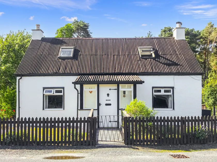 Broom Cottage - Image 1