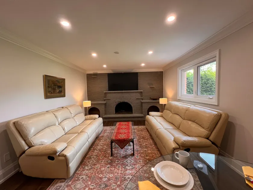 2 bedroom 1 Parking Ground floor unit - Image 1