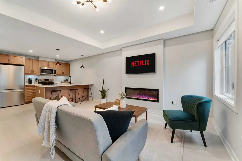 2 bedroom Luxe home King bed 22 mins downtown - Image 1