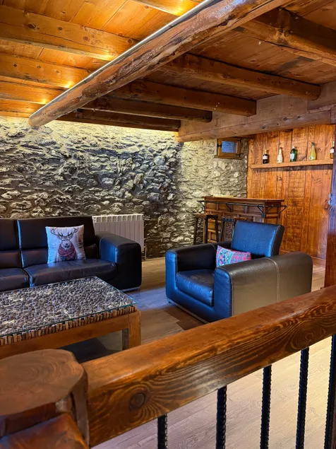Rural house near Andorra (for 8) - Image 1