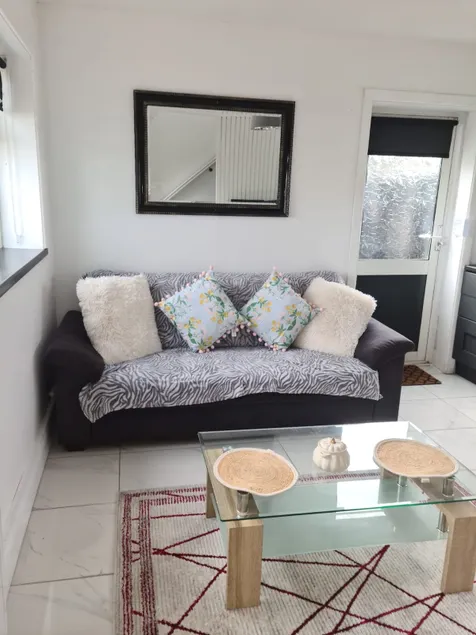 Evy's Place - Image 1
