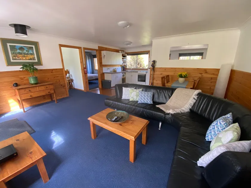 Clifton Beach Lodge - Image 1