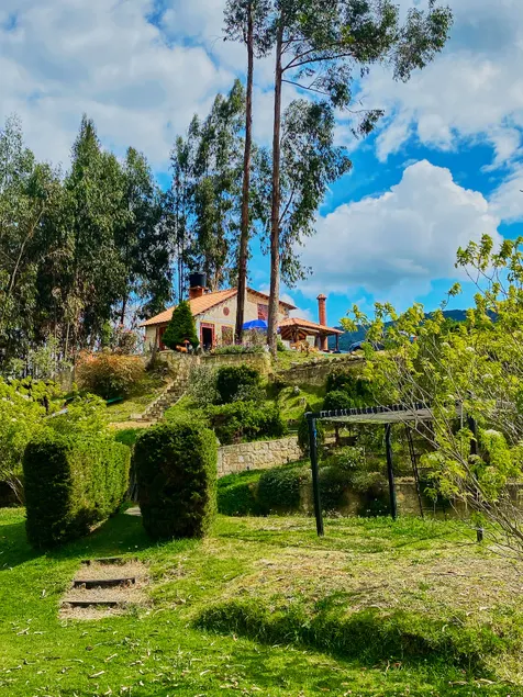 el zapato stone house - Image 1