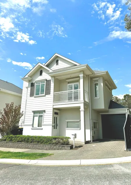 Adelaide Hills Hampton Cottage - Image 1