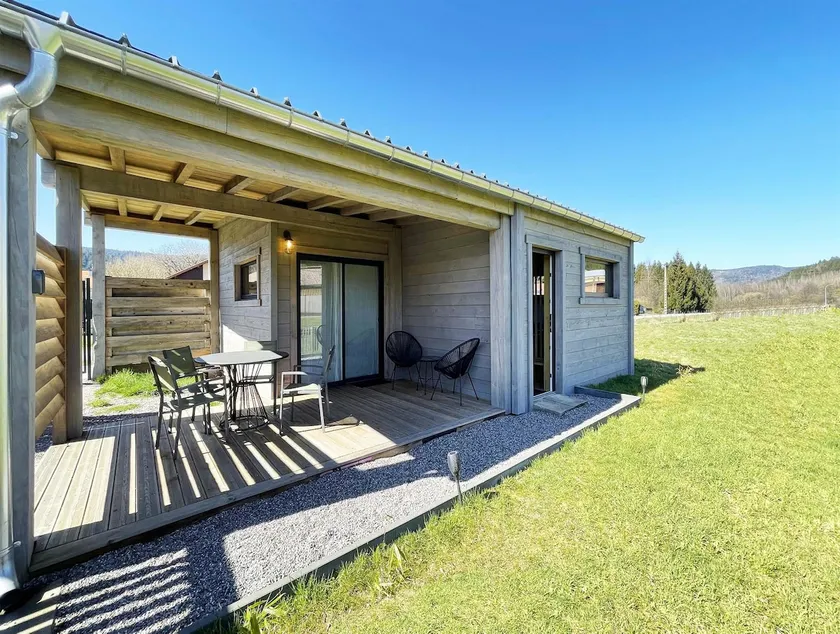 Small chalet Le Clos Vert - Greenway for bicycles - Image 1