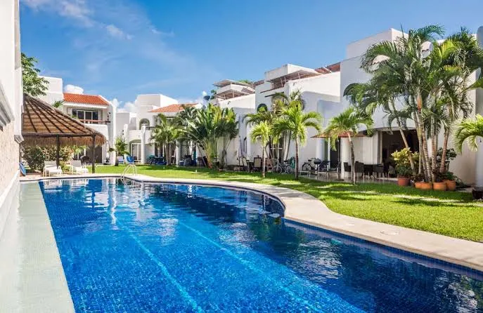 Villa close to the beach, free bikes. - Image 1
