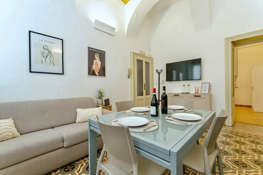LA CORTE - Elegant accommodation in the heart of Novara - Image 1