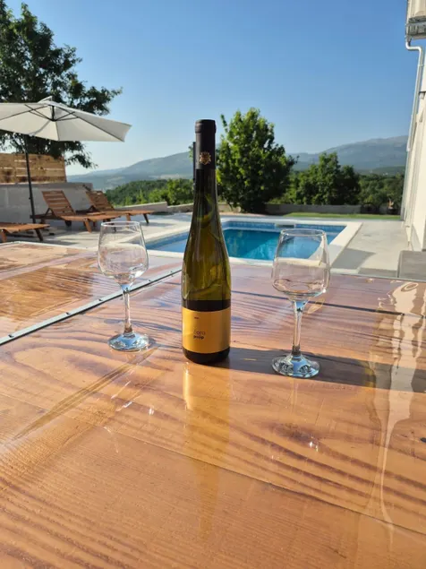 Holiday house 35km from split. - Image 1