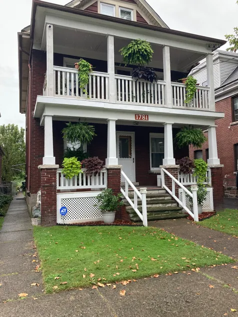Top Patio apartment - Image 1