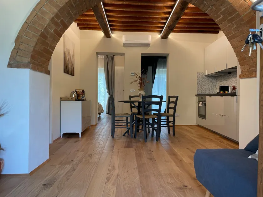 Elena's house - Image 1