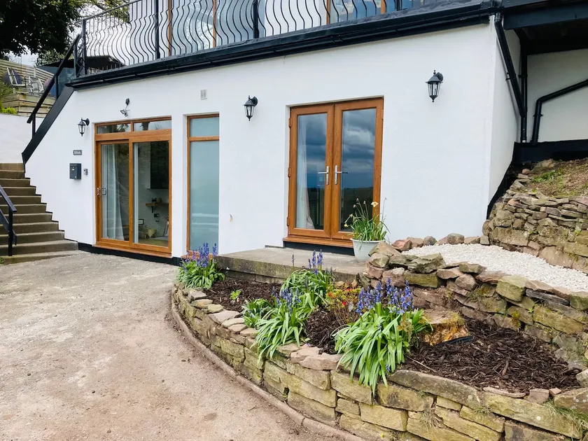 Stunning views! - Image 1