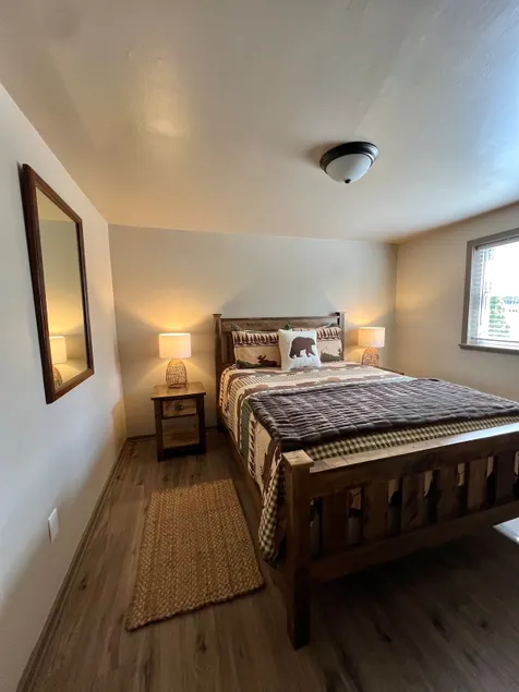 Lake George Getaway with SAUNA! - Image 1