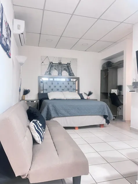Twins 2 Apartment - Image 1