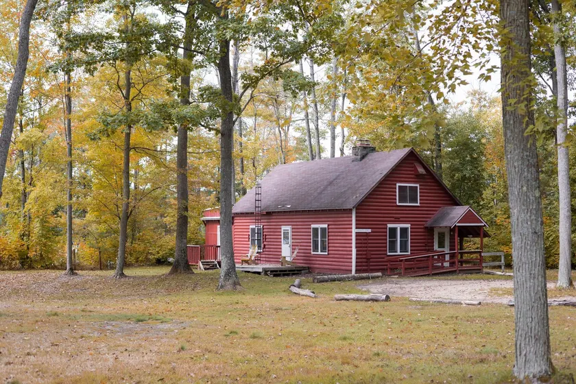 family fun cabin on Long Lake - Image 1