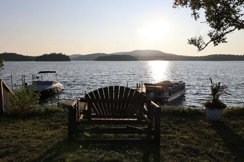 Tupper Lake Lakefront Retreat - Image 1