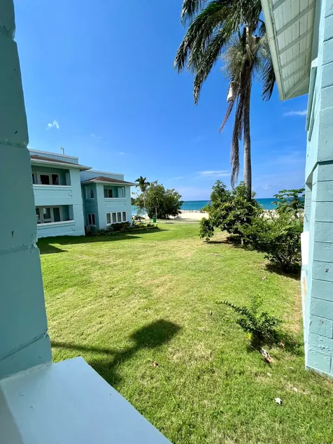 New Beach front villa in Point Village Negril - Image 1