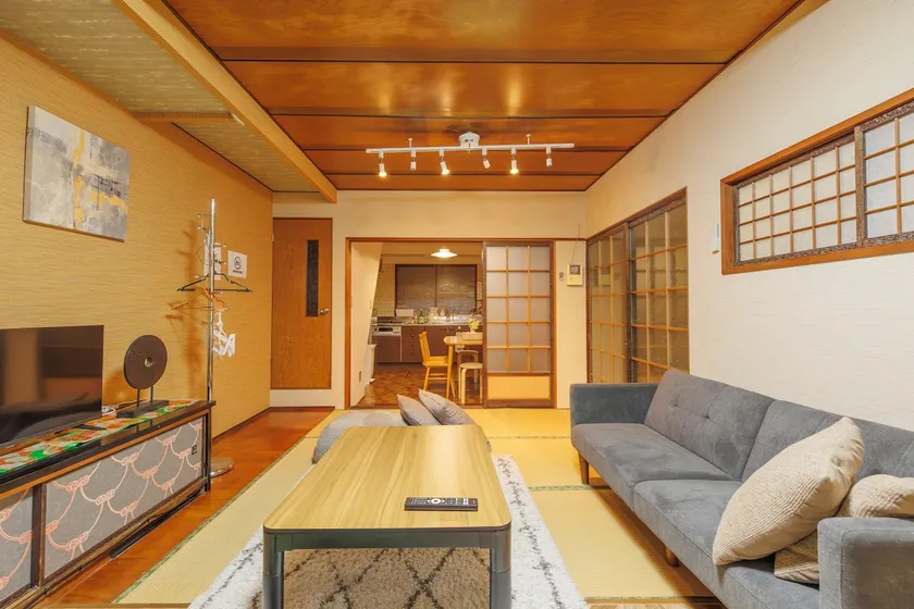 Good access! 6-minute walk from Kanazawa station/Traditional spacious Japanese private house - Image 1