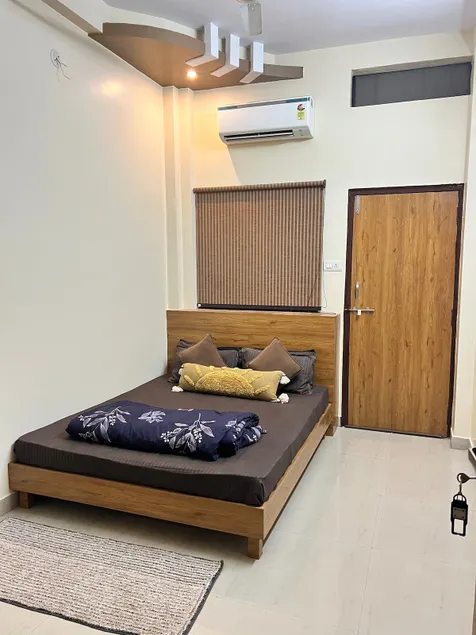 Vrindavan Homestay Ujjain - Image 1