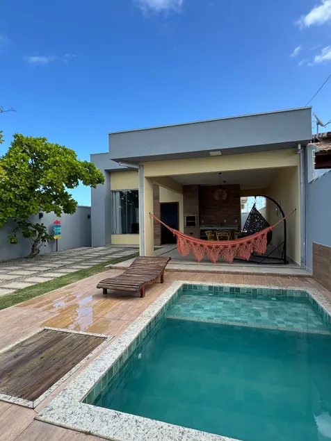 3 Top Suites 250m from the beach • Casa Amarela III - Image 1