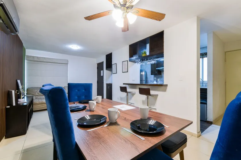 Centrally located & comfortable! - Medical Zone - 6 people - Image 1