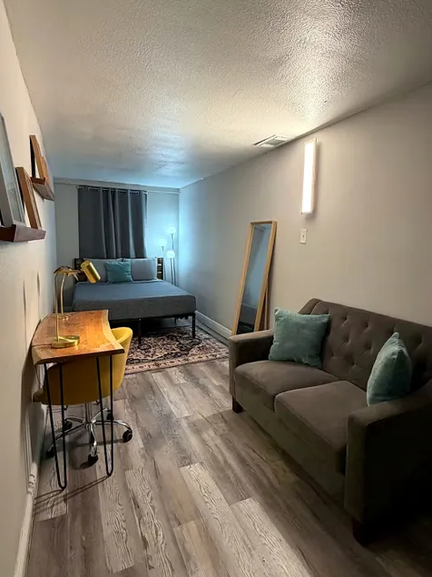 Guest Suite Near Universal and Downtown Orlando - Image 1