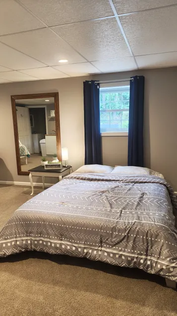 Sleeps 5! Cozy. Modern. - Image 1