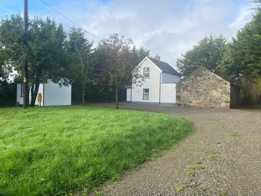 Cahir Cosy Cottage - Image 1