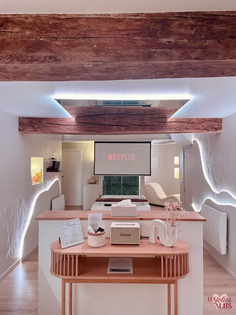 Les Jolies Nuits - À la folie, Loft & Spa - Image 1